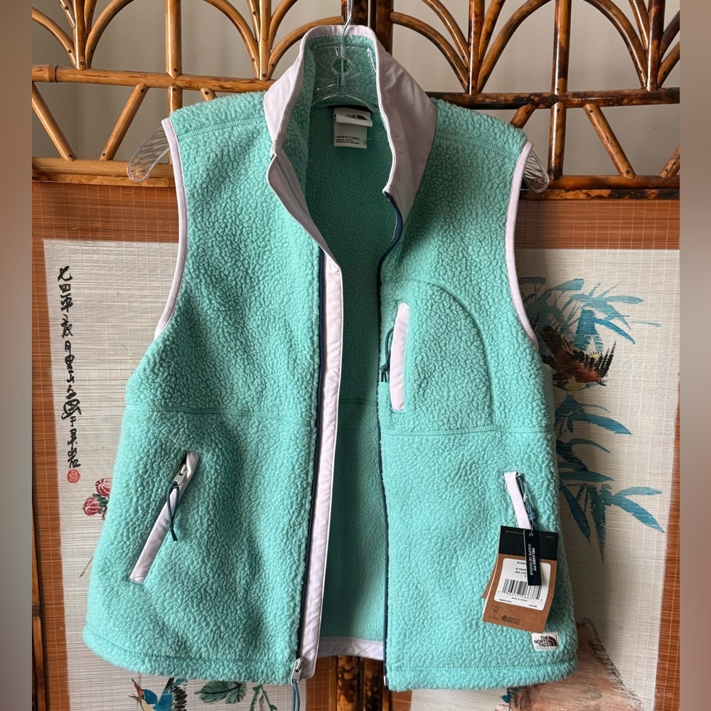 THE NORTH FACE Cragmont Vest Size S NWT